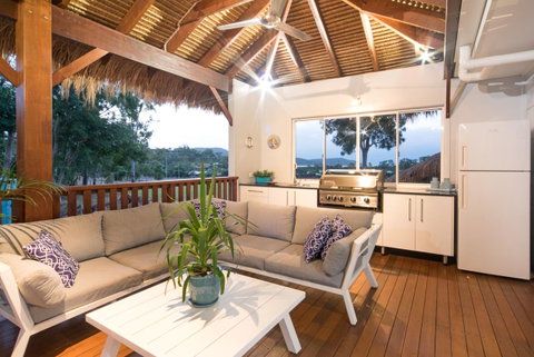 Whitsunday Luxury Homes - Stayed 2