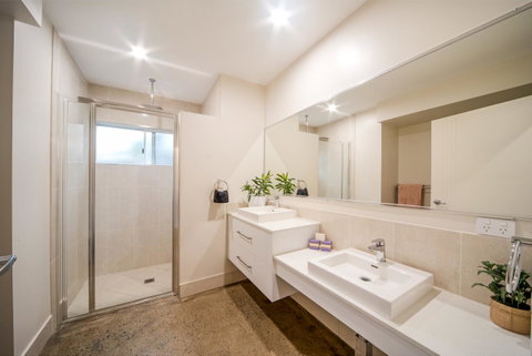 Whitsunday Luxury Homes - Stayed 33