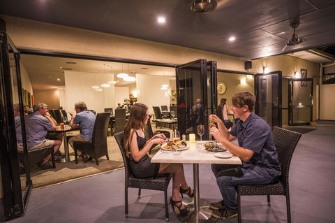 Emerald Maraboon Motor Inn - Stayed 4