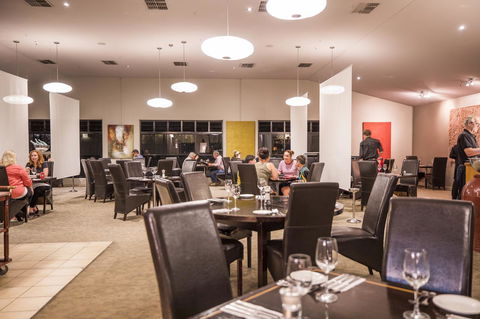 Emerald Maraboon Motor Inn - Stayed 14