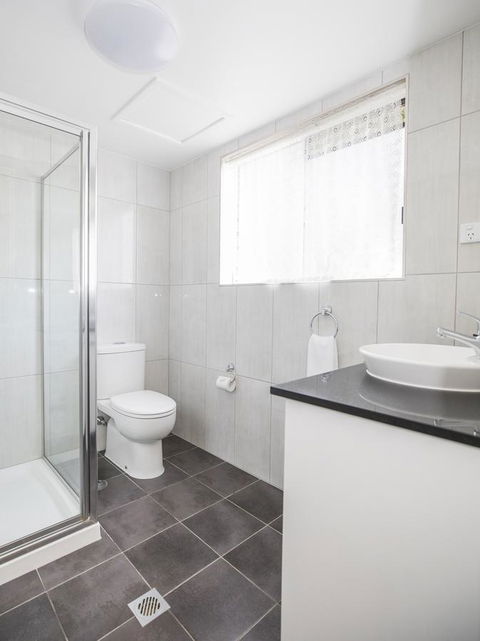 Emerald Maraboon Motor Inn - Stayed 29