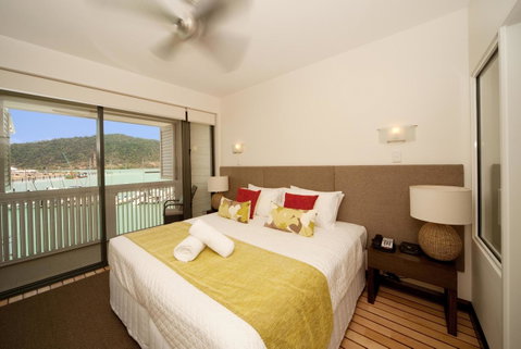 The Boathouse Apartments - Stays Accommodation 9