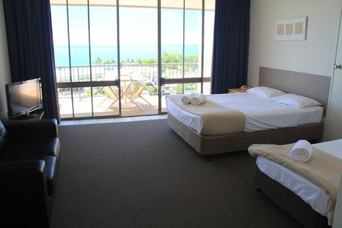 Ocean Views At Whitsunday Terraces Resort - Stays Accommodation 11