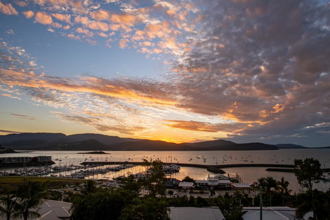 Sunlit Waters Studio Apartments - Stays Accommodation 16
