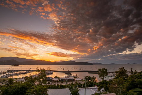 Sunlit Waters Studio Apartments - Stays Accommodation 15