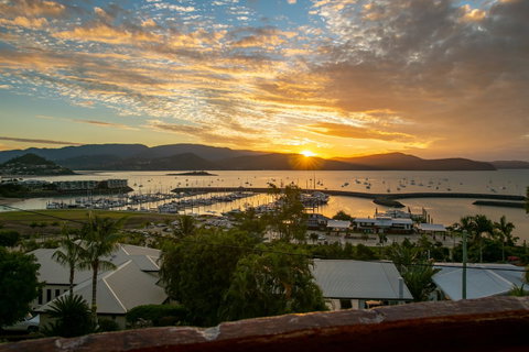 Sunlit Waters Studio Apartments - Stays Accommodation 18
