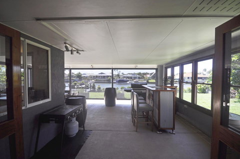 Bribie Island Canal Holiday Destination! - Stayed 21