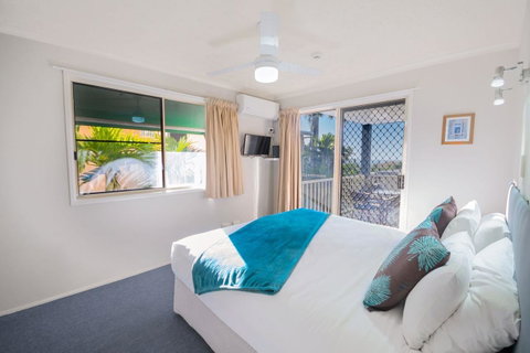 Airlie Apartments - Stays Accommodation 0