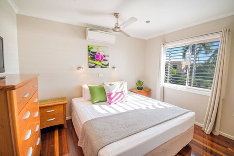 Airlie Apartments - Stays Accommodation 20