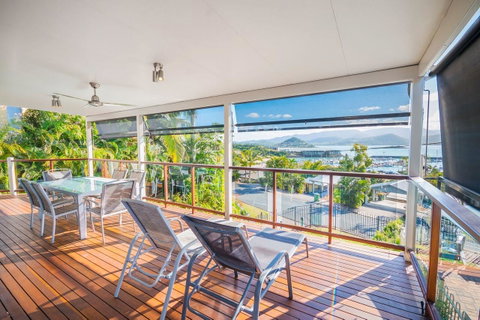 Airlie Apartments - Stays Accommodation 21