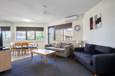 Tiki Hotel Apartments Surfers Paradise - Stayed 3