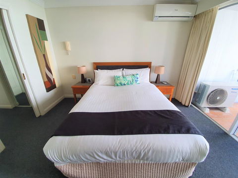 Broadbeach Holiday Apartments - Stayed 28