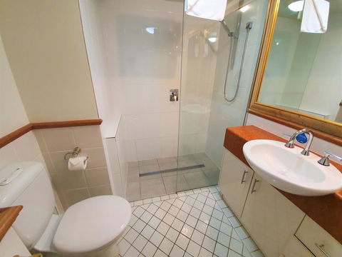 Broadbeach Holiday Apartments - Stayed 26