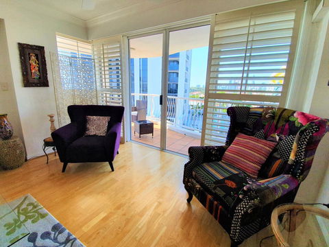 Broadbeach Holiday Apartments - Stayed 23