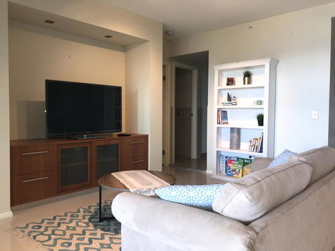 Proximity Waterfront Apartments - Stayed 20