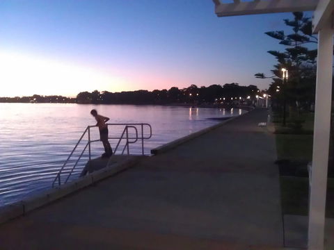 Proximity Waterfront Apartments - Stayed 40