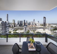 Arise Ivy  Eve Apartments - Stays Accommodation