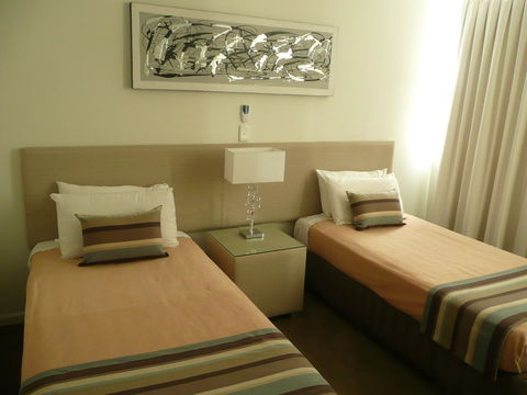 Grosvenor Beachfront Apartments Surfers Paradise - Stays Accommodation 20