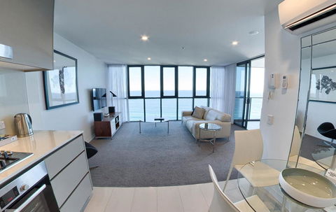 Rhapsody Resort - Official - Stayed 29