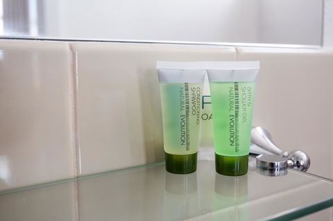 Nightcap At Emerald Star Hotel - Stayed 19