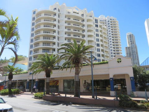 APR Private SUITES MOROC By The Beach - Stayed 9