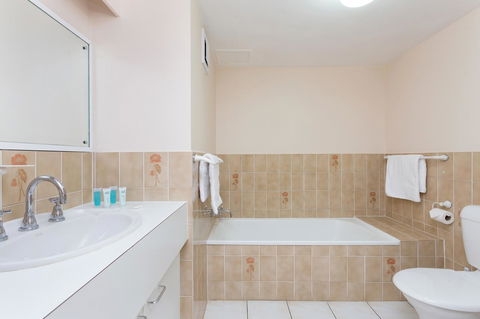 Capricornia Apartments - Stayed 10