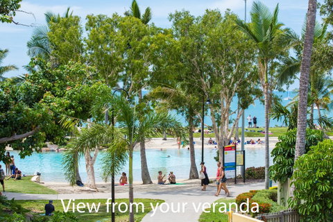 Montipora Unit 3 - In The Heart Of Airlie, Wi-fi And Netflix - Stays Accommodation 0