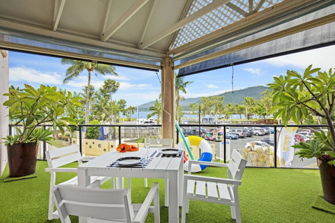 Montipora Unit 3 - In The Heart Of Airlie, Wi-fi And Netflix - Stays Accommodation 10