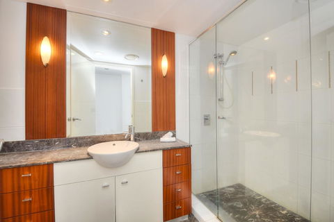 The Towers Of Chevron Renaissance - Holidays Gold Coast - Stayed 17