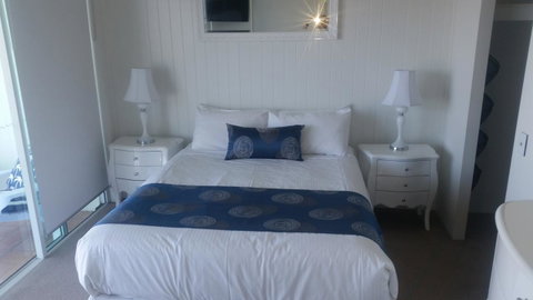 Crystal Bay On The Broadwater - Stayed 29