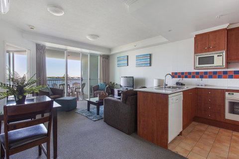 Crystal Bay On The Broadwater - Stayed 33