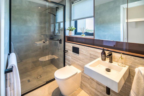 The Residences At The Peninsula - Stays Accommodation 5
