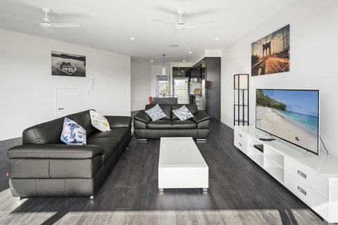The Residences At The Peninsula - Stays Accommodation 20