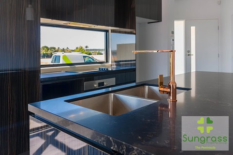 The Residences At The Peninsula - Stays Accommodation 27