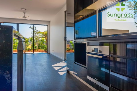 The Residences At The Peninsula - Stays Accommodation 24