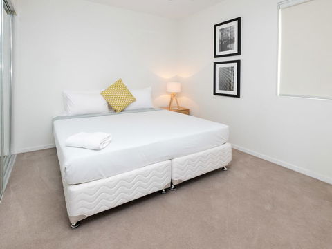 Mowbray East Apartments - Stayed 20