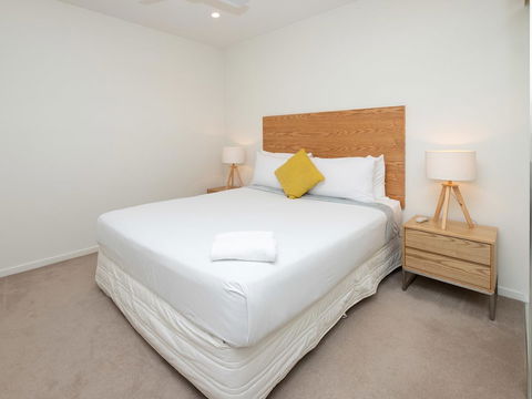 Mowbray East Apartments - Stayed 18