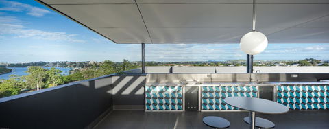 Mowbray East Apartments - Stayed 11