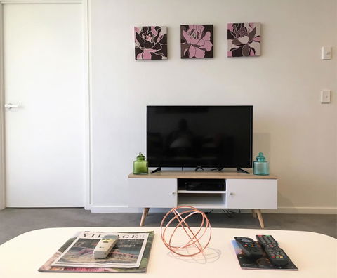 Mowbray East Apartments - Stayed 14