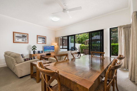 Mirra Chana - Stayed 4