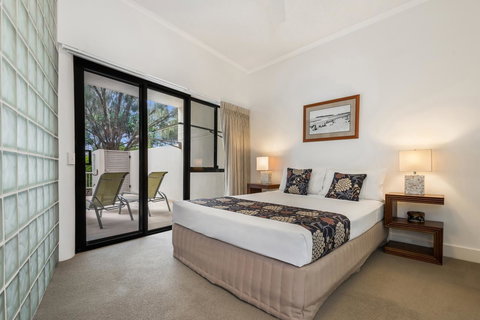 Mirra Chana - Stayed 3