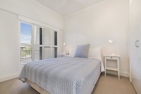 Mirra Chana - Stayed 6