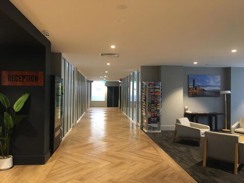 Woodroffe Hotel - Stayed 6