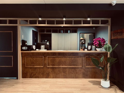 Woodroffe Hotel - Stayed 1