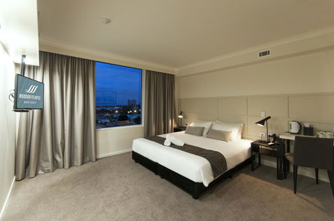 Woodroffe Hotel - Stayed 11