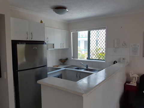 Surfers Beach Resort One - Stays Accommodation 8