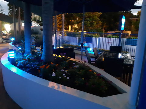 Surfers Beach Resort One - Stays Accommodation 11