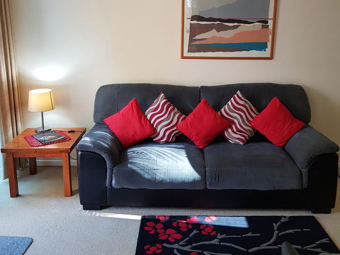 Surfers Beach Resort One - Stays Accommodation 16