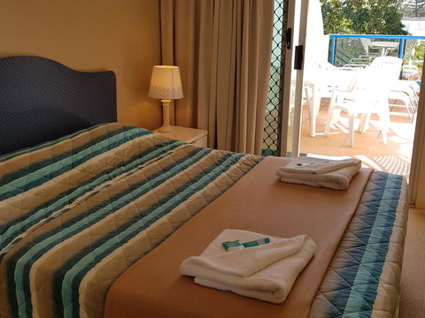Surfers Beach Resort One - Stays Accommodation 22