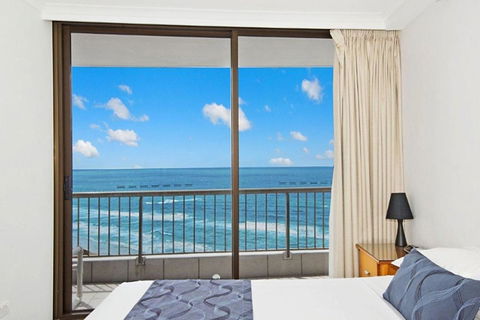 Surfers International Apartments - Stayed 26